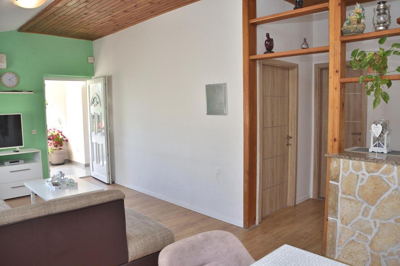 Apartment Leonora Vodice Dış mekan fotoğraf