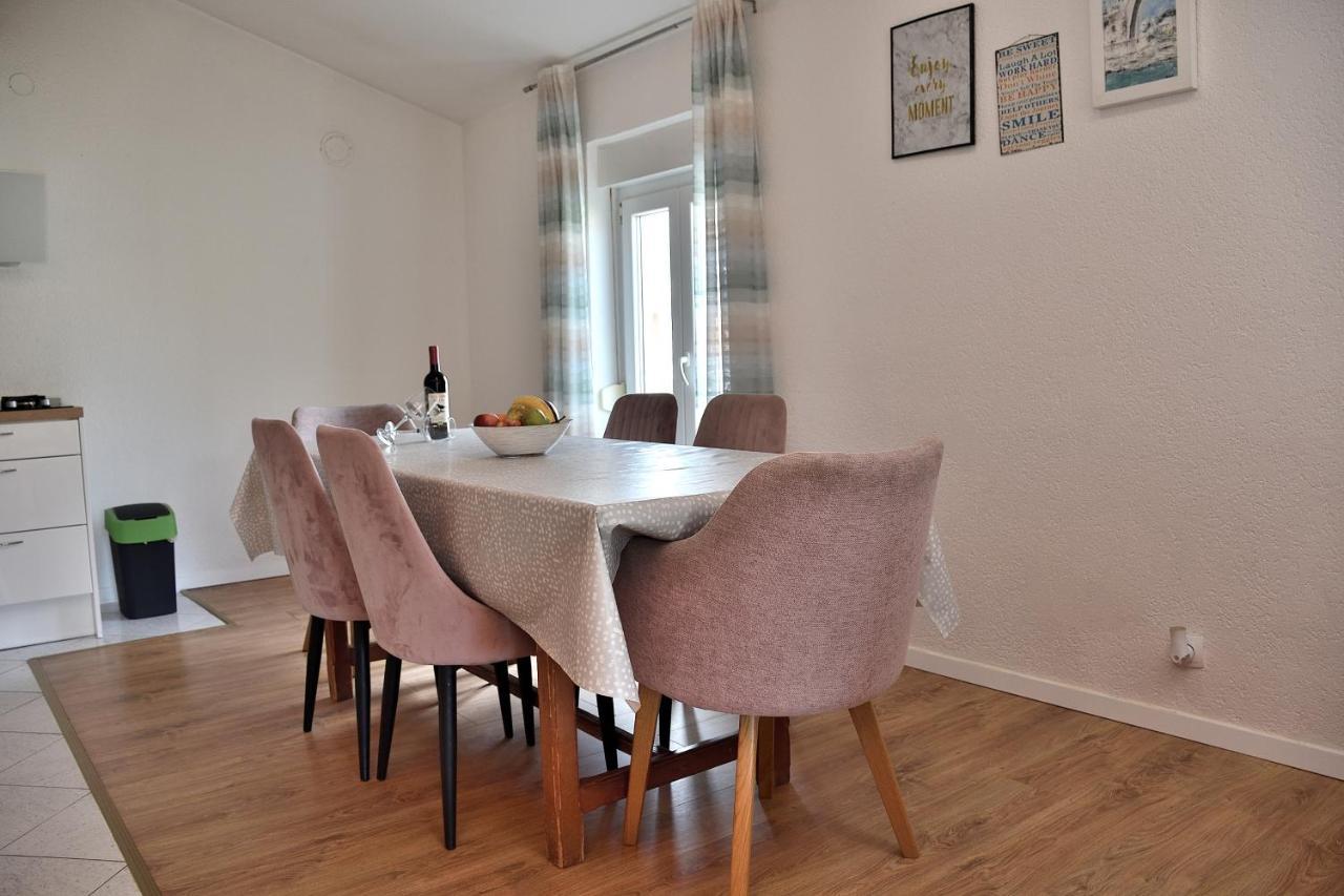 Apartment Leonora Vodice Dış mekan fotoğraf