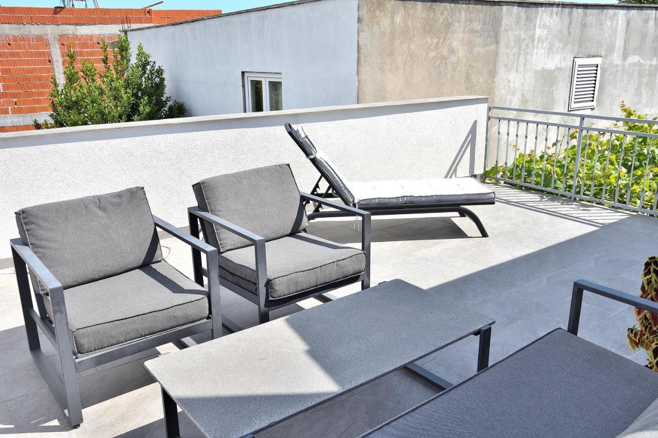 Apartment Leonora Vodice Dış mekan fotoğraf