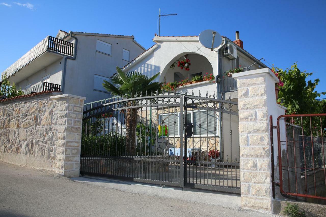 Apartment Leonora Vodice Dış mekan fotoğraf